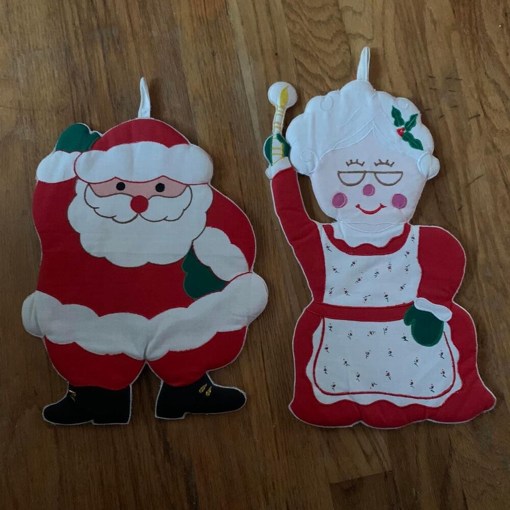 Vintage Santa and Mrs Clause Fabric Potholders